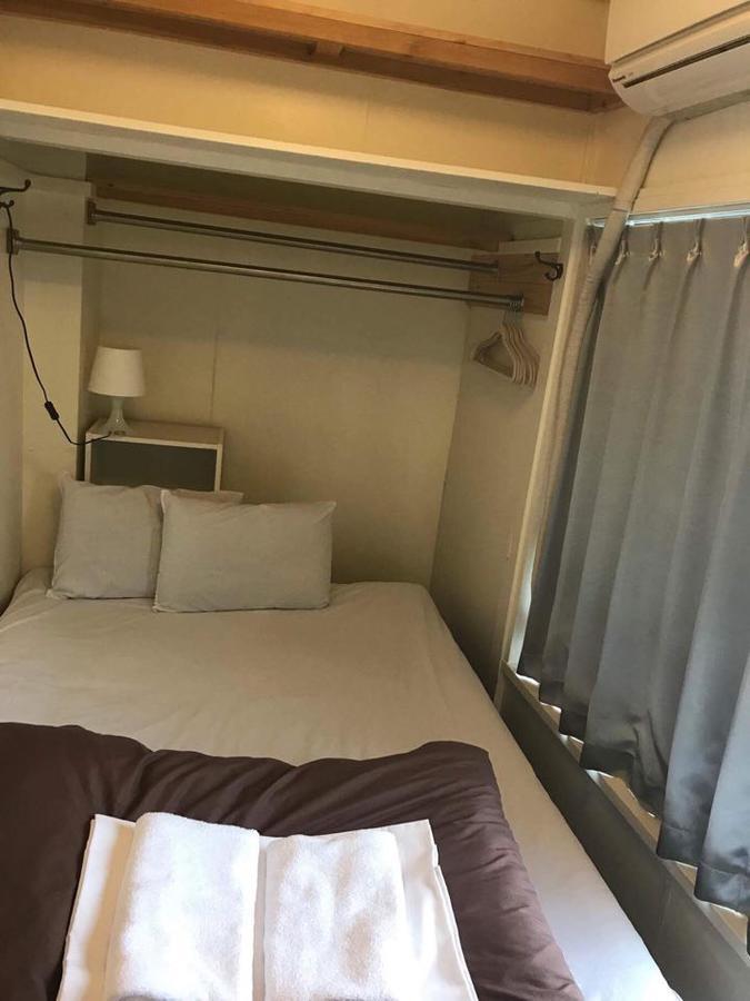 World Travelers House Creaun Bed & Breakfast Tokio